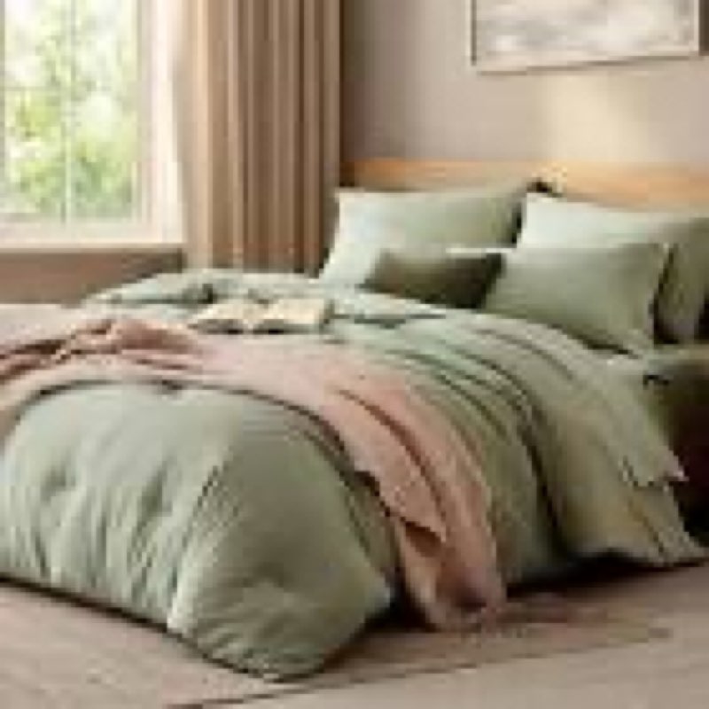 BDEUS 7 Pieces Comforter Set Queen Size, Reversible Oatmeal & Sage Green Bedding Set, Soft Brushed M