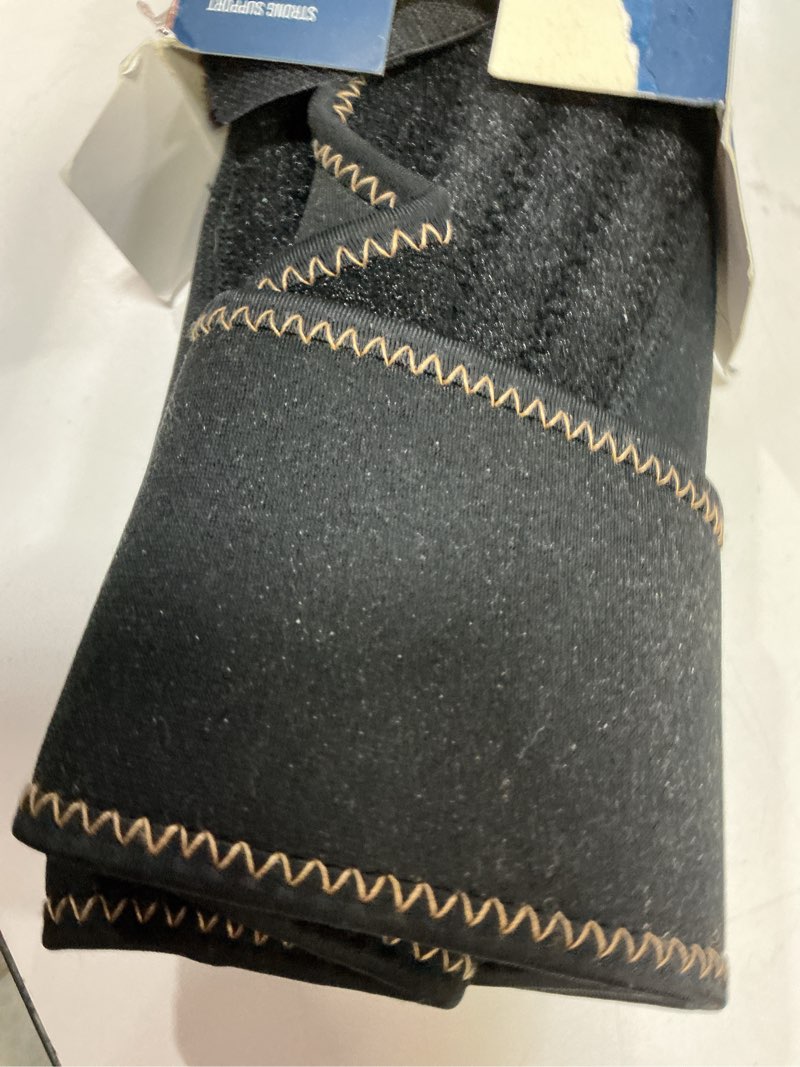 Condition photo showing Good Condition for copper fit® ultra support plus knee adjustable stabilizer brace