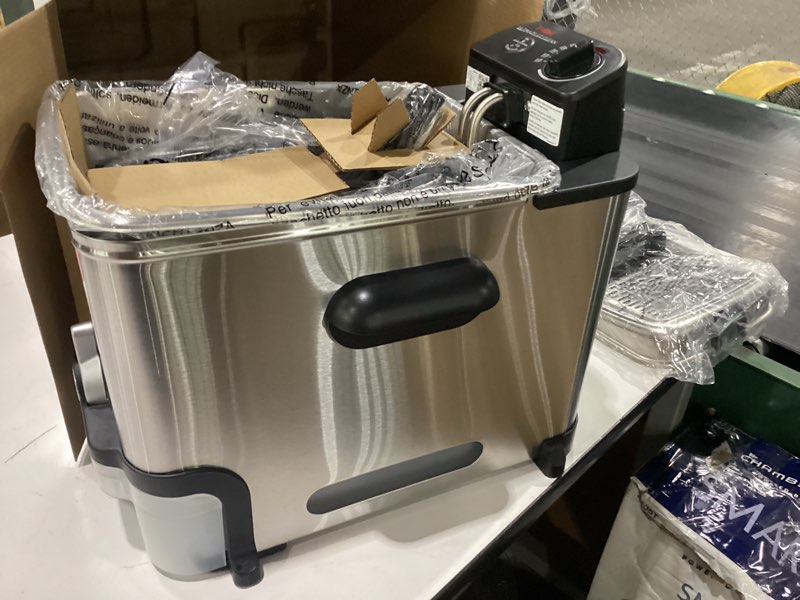 Condition photo showing New/Like New for t-fal ez clean deep fryer with basket  oil filtration system  stainless steel  2.6 lb food capacity