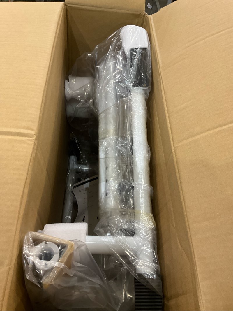 Adjuestable couch stand