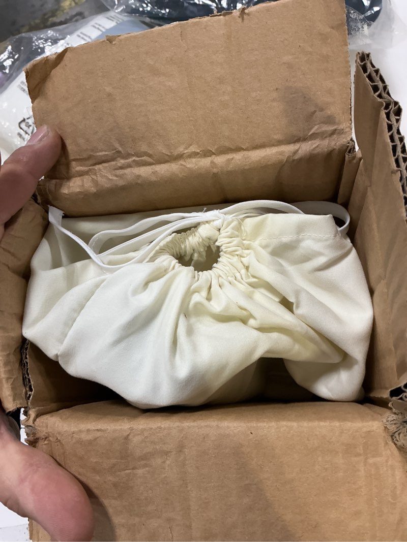 Condition photo showing Good Condition for Twin Bed Tent, Bed Canopy Bunk Bed Tent with Stars Light & Flags, Breathable Sleeping Tent, Privacy Space Dream Playhouse for Indoor Bedroom Floor, Portable Foldable Play Tent with Storage Bag, Beige Beige 39"W x 77"L (Pack of 1)