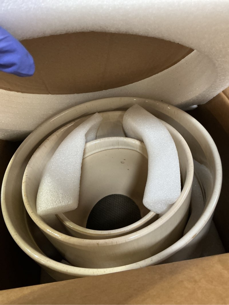 Condition photo showing Good Condition for LE TAUCI Ceramic Plant Pots Indoor, 10+8+6 Inch Planters for Indoor Plants, Mid-Century Modern Flower Pots with Drainage Hole and Plug, Cylinder Round Planters, Set of 3, Reactive Glaze Beige Glaze Beige Mid-Century Modern