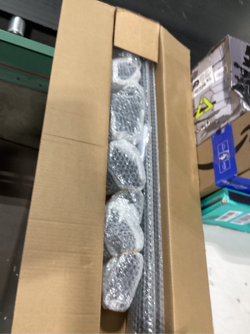 Condition photo showing New/Like New for kinggeri 330lbs lockable roof rack cross bars compatible with chevrolet equinox 2018 2019 (roof rails with fixed point), chevy heavy duty anti-theft aluminum roof rails crossbars luggage cargo carrier