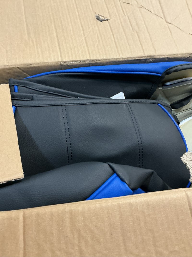 Condition photo showing Good Condition for seat covers for dodge ram 2009-2018 1500, 2011-2026 2500 3500 crew cab curved bench longhorn big horn laramie, rebel, black blue black blue 09-18 1500, 11-26 2500 3500 crew cab curved bench