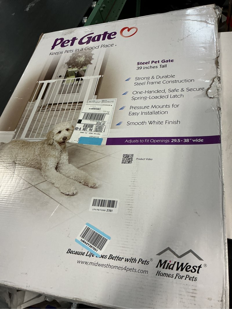 Condition photo showing Good Condition for MidWest Homes for Pets 39-Inch High Walk-Thru Pressure Mounted Steel Dog Gate, Expands to 38 Inches Wide, Includes 3-inch Extensions, White White 39-Inch