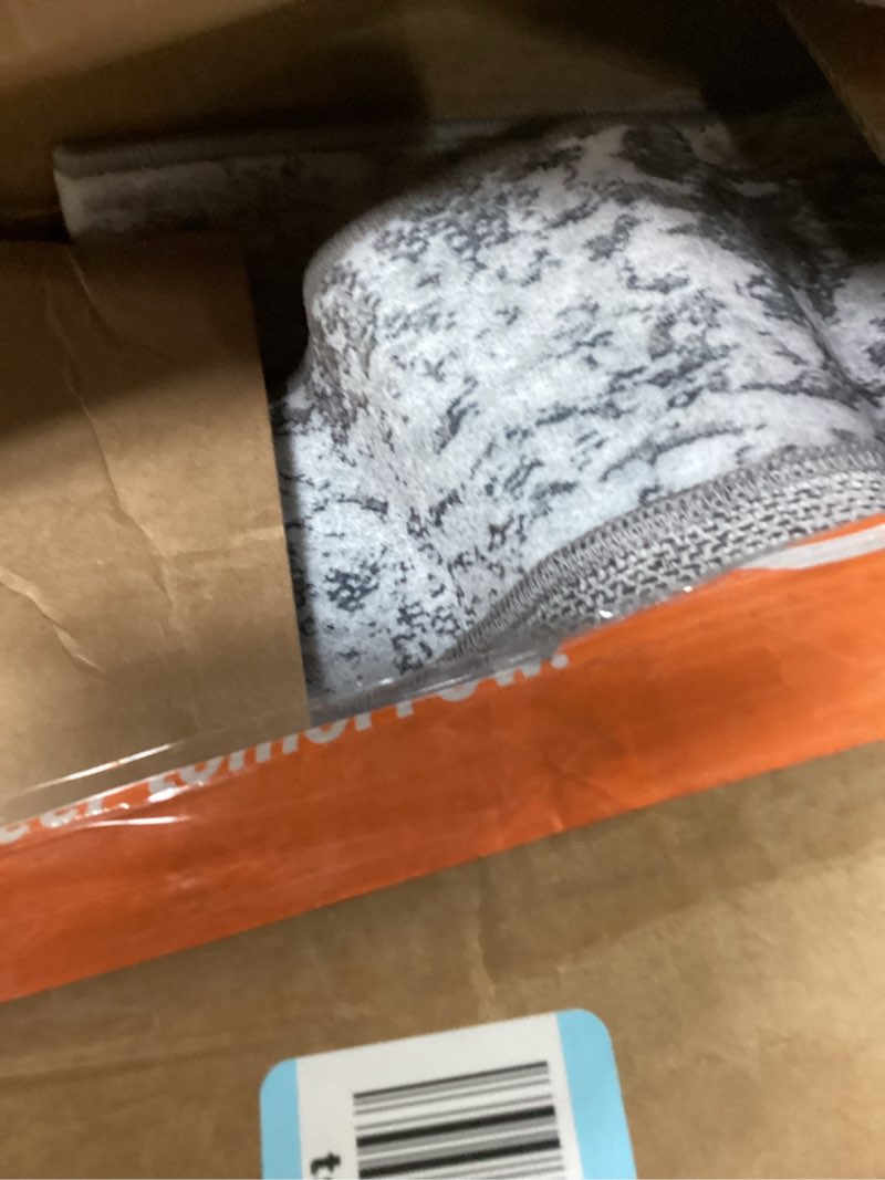 Condition photo showing Good Condition for Poeti Washable Rug, Ultra Thin 6x9 Area Rugs - Non Slip Carpet - Large Area Rugs for Living Room Ent