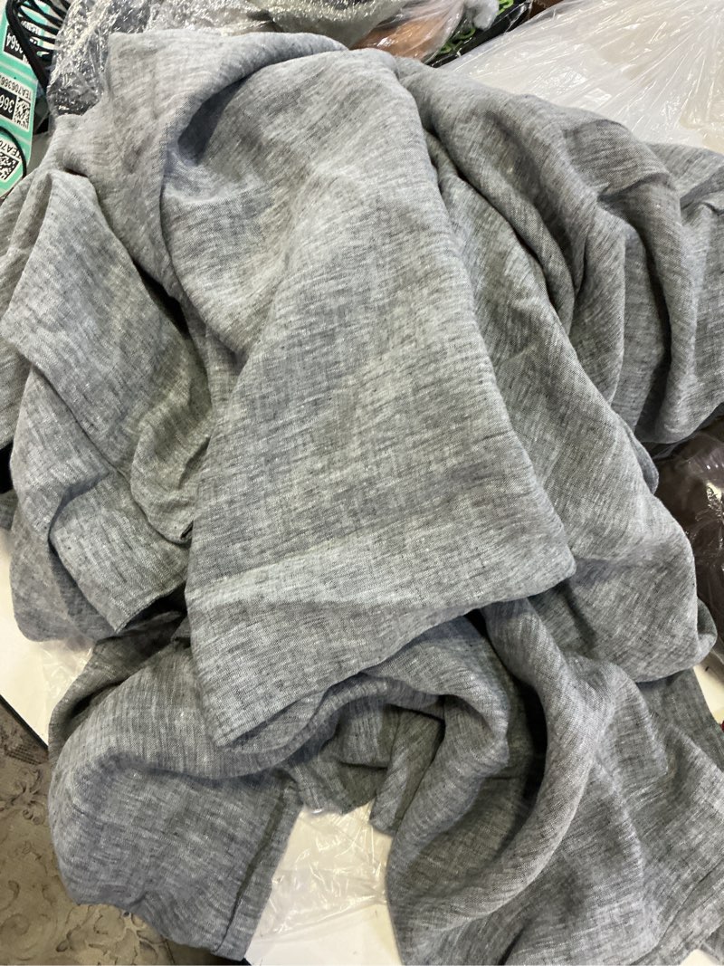 Condition photo showing New/Like New for european linen chambray duvet cover, full/queen, charcoal