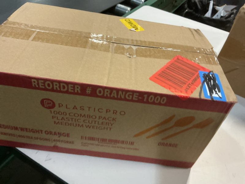 Condition photo showing New/Like New for PLASTICPRO 1000 piece Cutlery Combo set of Orange Plastic Forks, Spoons, and Knives Disposable Colored Cutlery Holoween Bulk Pack Variety Pack for Party Home Office