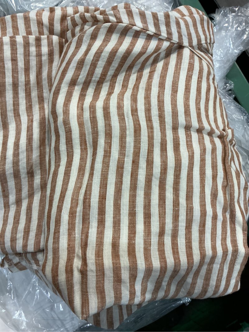Condition photo showing As Is for quince european linen pillowcase set( 20*36 in) 2 pieces)