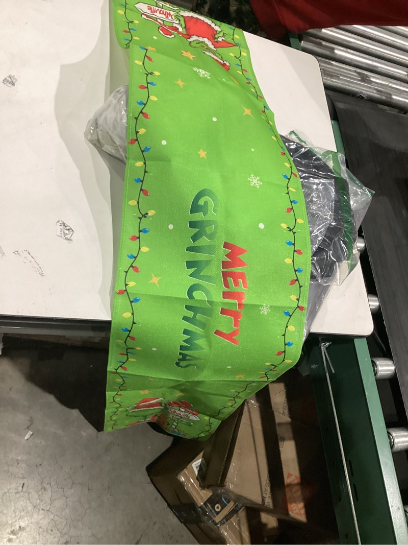 SIMILAR TO NOT EXACT Christmas Table Runner Merry Christmas Winter Holiday Party Decoration Xmas Fireplace Kitchen Dining Room Home Decor (Green, 13\" x 72\")