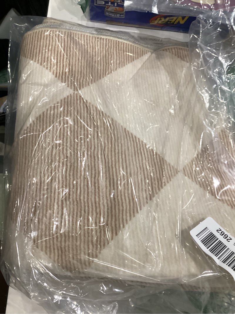 Condition photo showing Good Condition for beeiva checkered print carpet runners for hallway 6ft, beige ultra thin washable kitchen runner rug non slip, moroccan plaid checkerboard decor faux wool 2x6 rug for bedroom bathroom entryway 2' x 6' (rectangular) beige