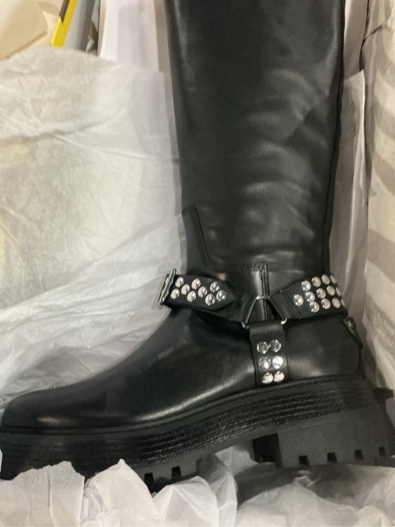 Condition photo showing New/Like New for (size 9.5 )circus ny by sam edelman women's hayes 9.5 black leather stud