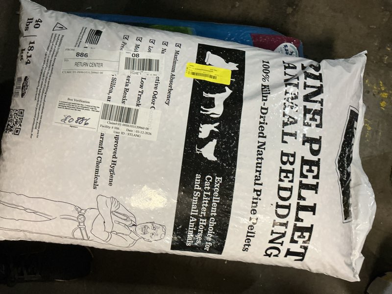 Condition photo showing New/Like New for dr. pol pine pellet animal bedding