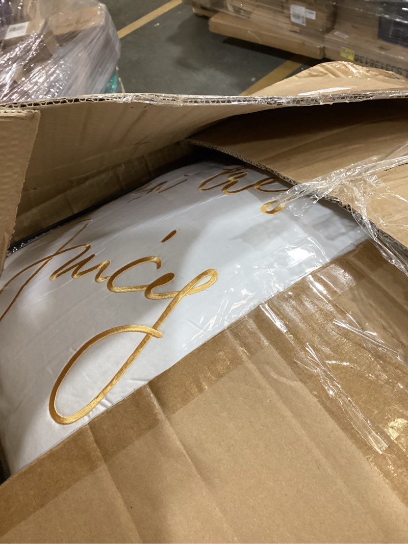 Condition photo showing Good Condition for Juicy Couture Cabana Stripe Reversible Bedding Set - Queen Size - Black and White Stripe Print – 6 Piece Set – Includes 1 90" x 90" Comforter, 3 Decorative Pillows, 2 Shams Cabana Stripe Black/White Queen/Full