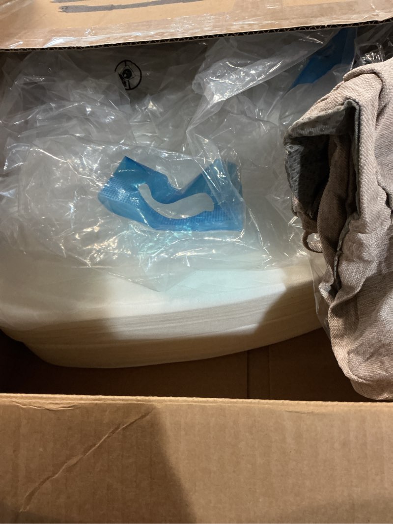 Condition photo showing Good Condition for AAAAAcessories D-Shaped Chair Cushions, 2" Thick Dining Chair Pads with Ties and Removable, Machine-Washable Cover, 17" x 16", Set of 4, Oatmeal Beige Oatmeal Beige 4 Count(Pack of 1)