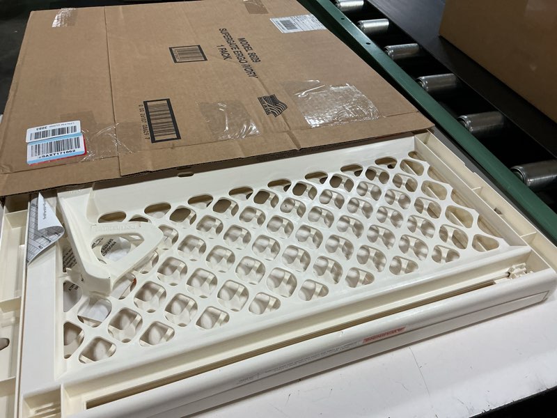 Condition photo showing Good Condition for toddleroo by north states - supergate ergo baby gate: plastic baby gate for stairs & doorways - adjustable indoor safety gate - made in usa - 26 to 42 inches wide - 26 inches tall - ivory