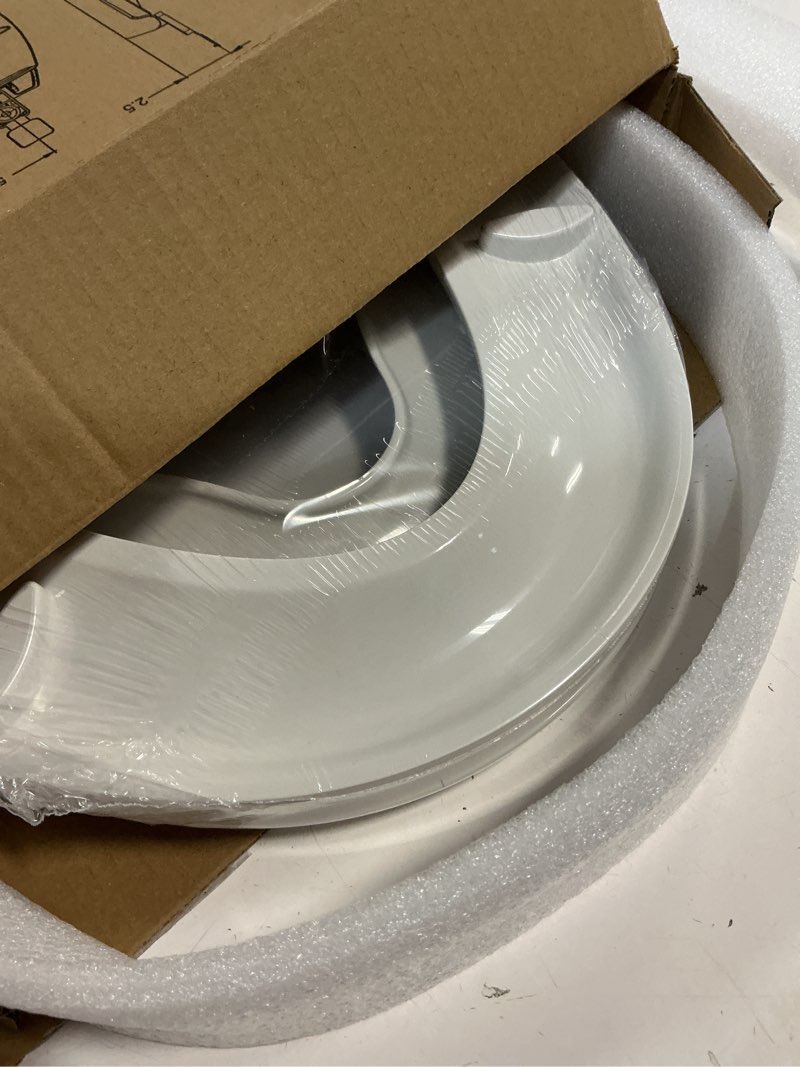 Condition photo showing New/Like New for aünsffer family toilet seat elongated, built-in toddler potty training seat, baby toilet lid 2 in 1 soft close quiet with magnet, easy clean pp material safe and no loosen (white elongated 18.5 inch) white elongated 18.5inch with baby seat
