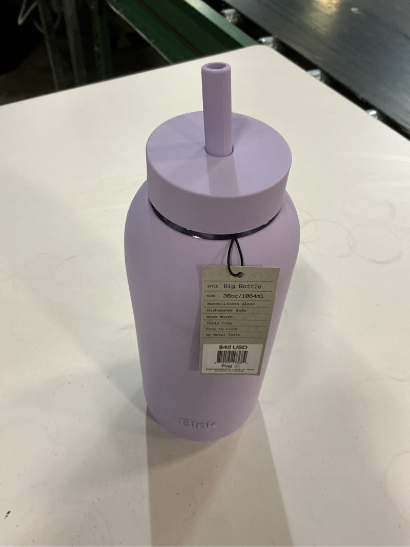 Condition photo showing Good Condition for bink 36 oz. big bottle with straw cap