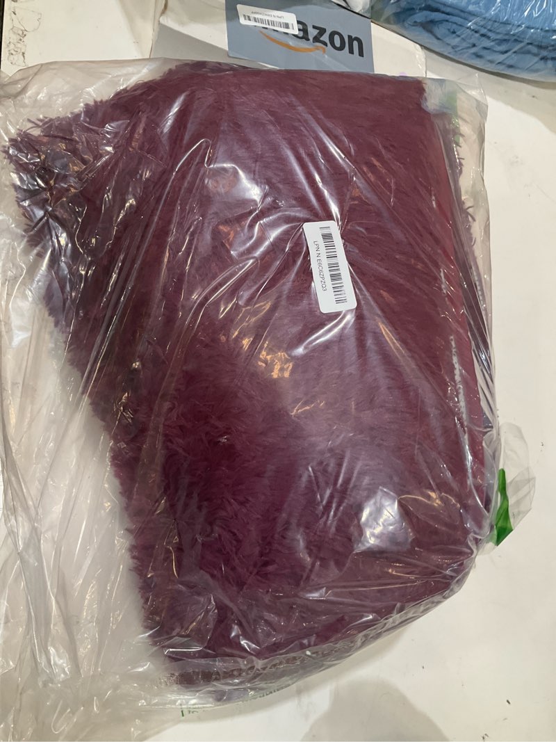 Condition photo showing Good Condition for olanly 3x5 machine washable small bedside rug, soft fluffy shaggy rugs for living room, bedroom, indoor floor carpet for kids girls and boys, preppy dorms, nursery, home decor aesthetic, burgundy 3x5 ft burgundy