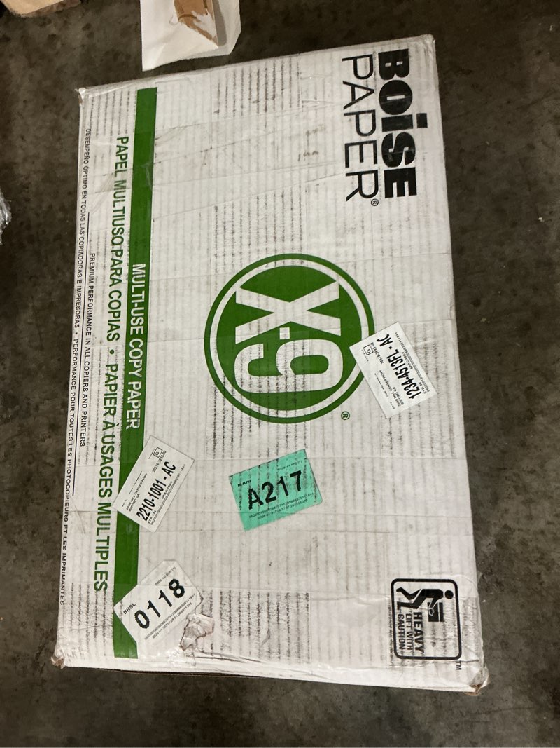 Condition photo showing New/Like New for boise x-9 multi-use printer & copy paper, 10 reams, white, letter (8.5in x 11in), 5000 sheets per case, 20 lb, 92 brightness