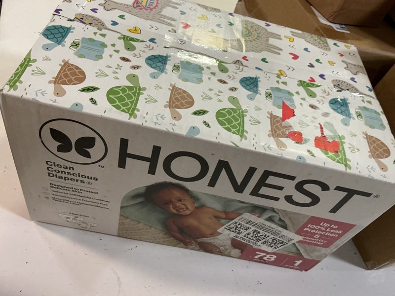 Condition photo showing New/Like New for the honest company comfort dry disposable daytime diapers for sensitive skin, hypoallergenic, all the alpacas + turtle time, club box size 1 (8-14 lbs) 78 count size 1 (78 count) all the alpacas + turtle time
