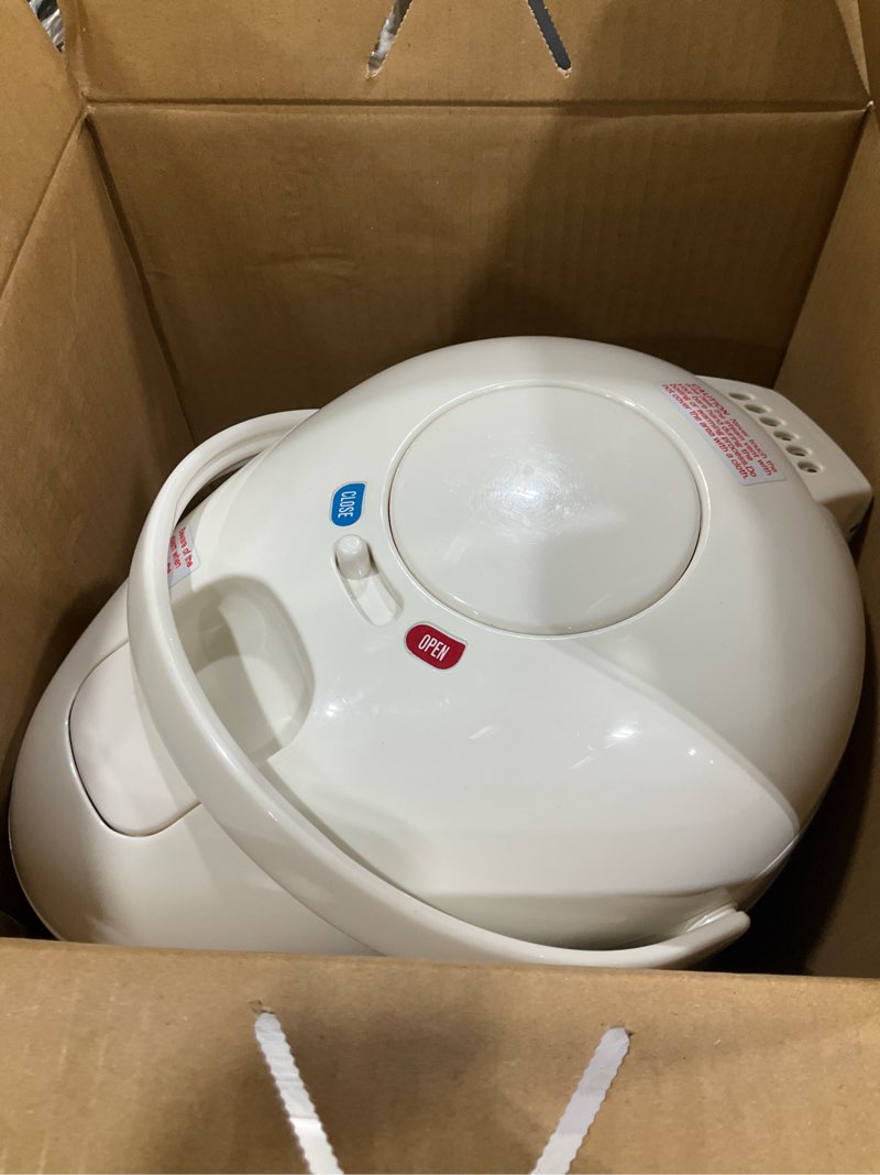 Condition photo showing As Is for zojirushi cw-pzc22fc micom super boiler 2.2l, floral, 2.2 l 2.2 l floral