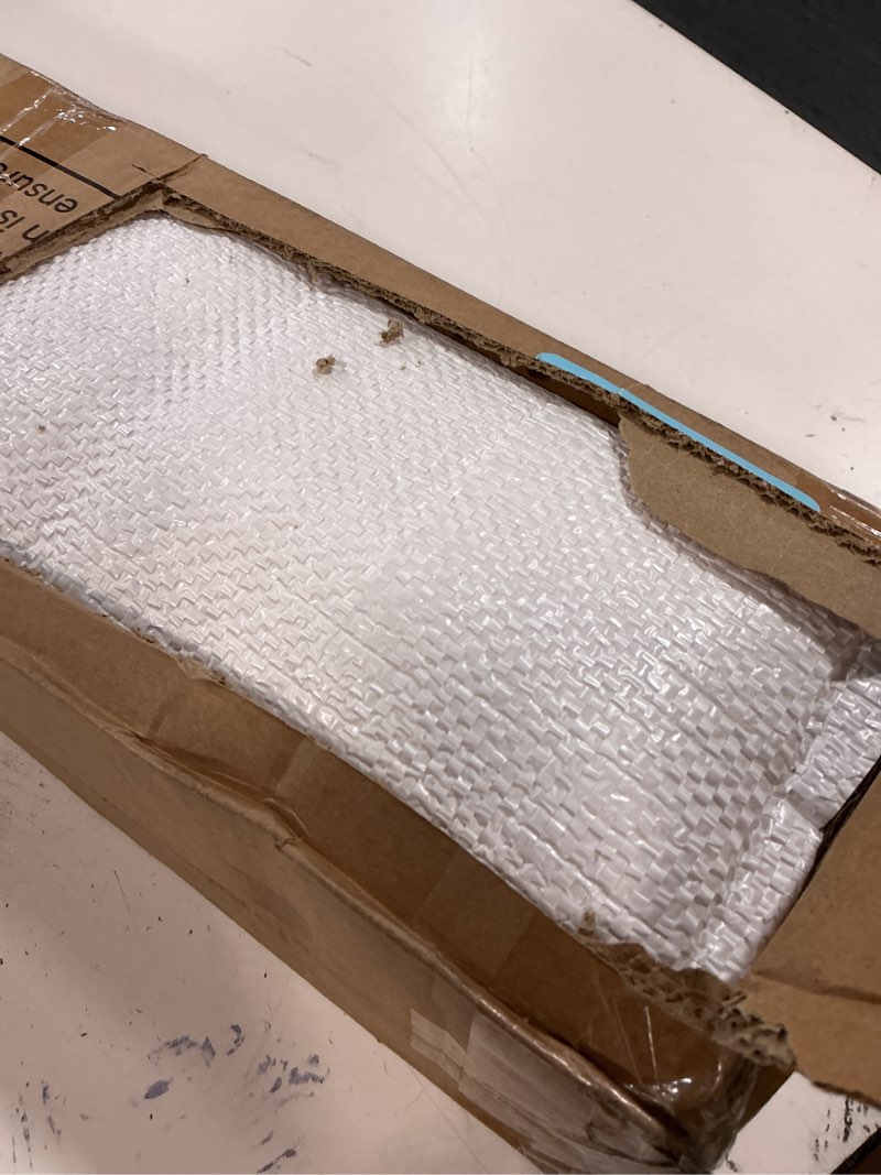 Condition photo showing New/Like New for neatiease 4 set peel and stick wall molding trim kit, 20" x20" premade wainscoting panels, self adhesive moulding panel for interior walls picture frame 20"x20" 4-frame, white