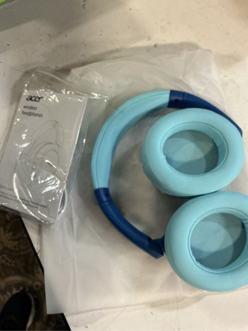 Condition photo showing New/Like New for acer kids bluetooth headphones, 85db volume limiter, foldable wireless over-ear headphones for ipad, travel, 75h playtime, bluetooth 5.4, built-in mic, blue