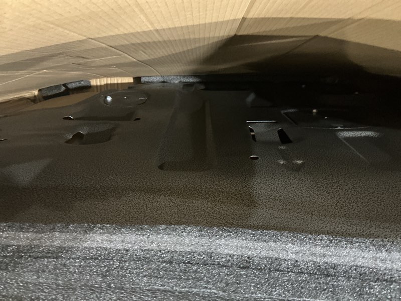 Condition photo showing Good Condition for engine splash shield compatible with kia k5 2021-2024 upgraded manganese steel version engine lower fender under cover engine case guard with mounting screws replace# 29110-l3000, 29110l3000