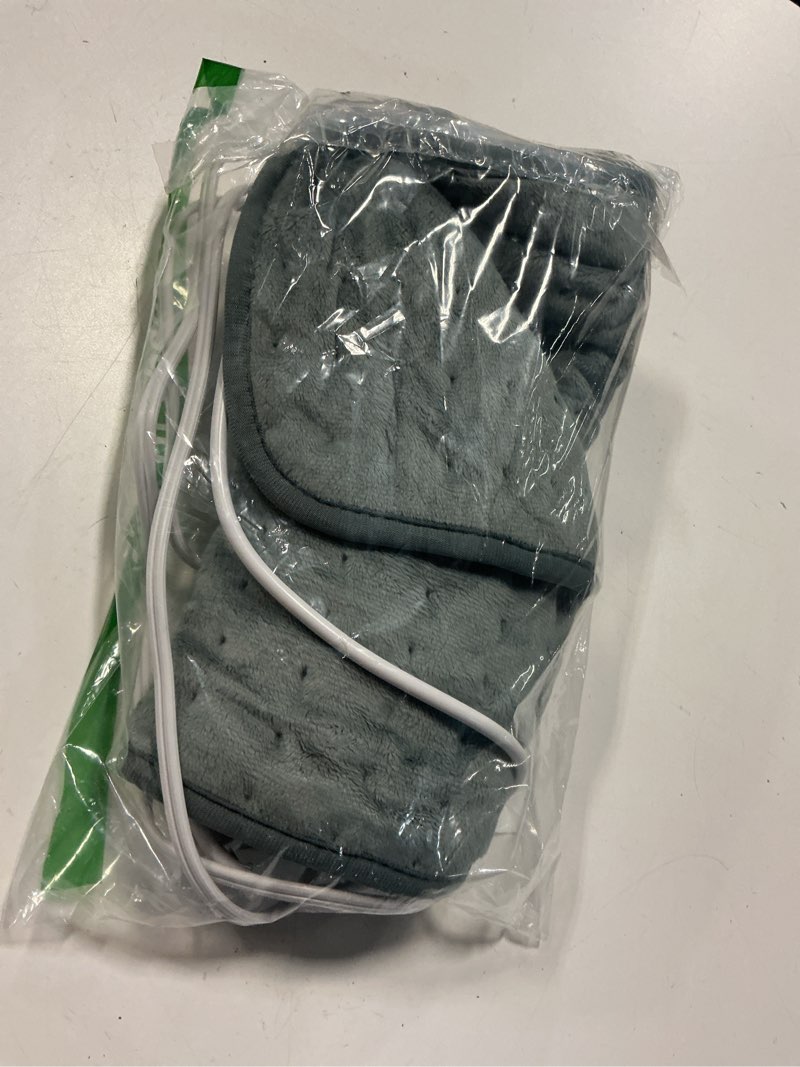 Condition photo showing Good Condition for heating pad for period cramps, heating pad for back/neck/shoulder muscle pain, 6 heating&4 timer setting, auto shut off, dry/moist heat & machine washable, gray birthday christmas gifts for women mom gray 12'' x 24''