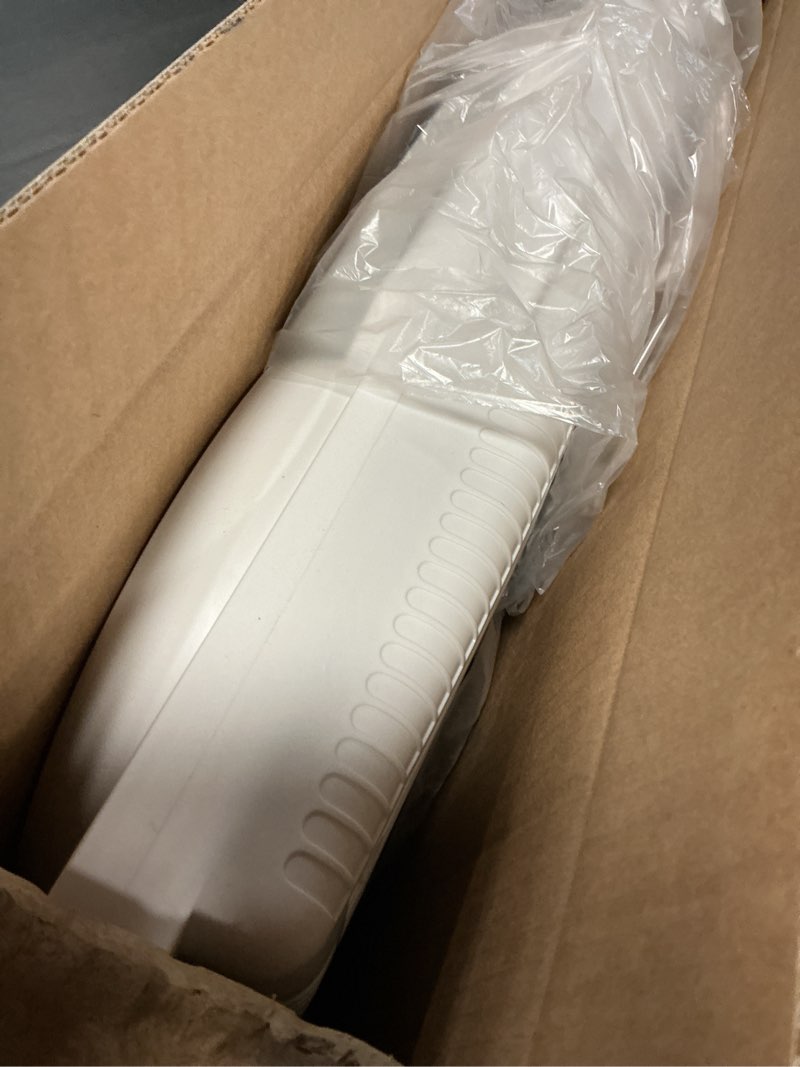 Condition photo showing Good Condition for holmes 9" twin digital window fan, reversible airflow blades, in/out exchange, 3 speeds, built-in extender panels, ideal for home, bedroom or office, remote control, white digital control w/ remote 9 inch