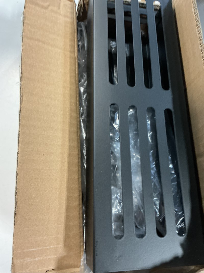 Condition photo showing Good Condition for Metal 4 Pack Magnetic Spice Storage Rack Organizer for Refrigerator and Oven, Black Fridge Organizers and Storage 4 Pack Black