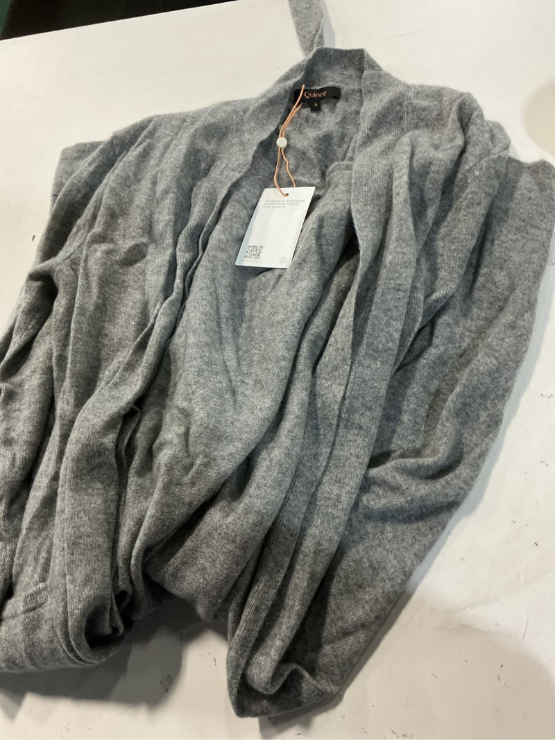 Condition photo showing Good Condition for  quince mongolian cashmere robe heather grey  size s