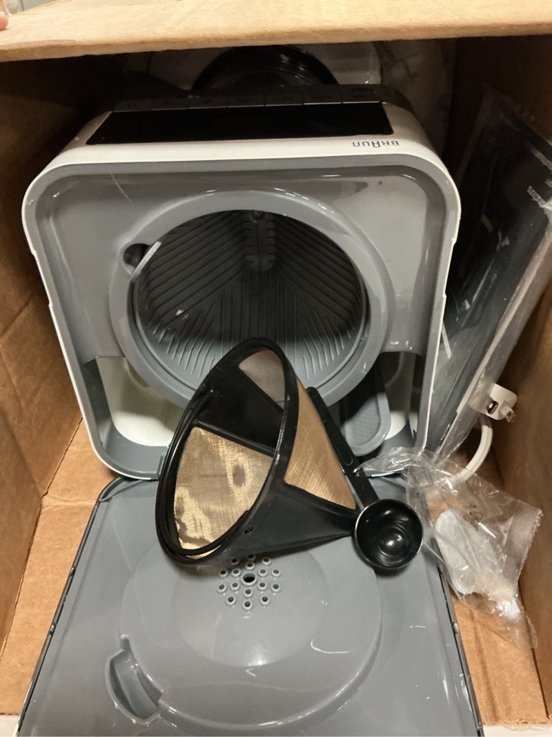 Condition photo showing As Is for braun kf6050wh brewsense drip coffee maker, white