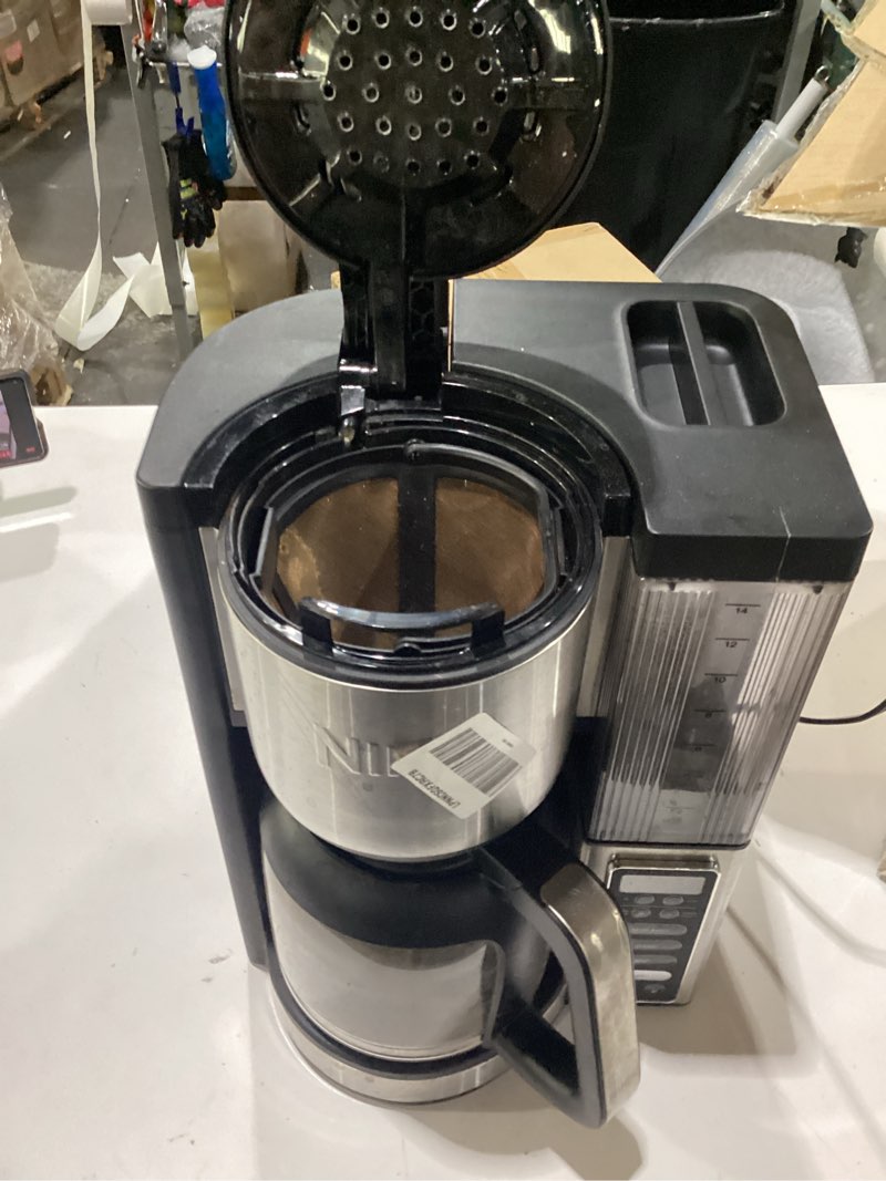 Condition photo showing Good Condition for used ninja fresh brew™ drip coffee maker | programmable 14cup glass carafe, brew classic & rich, 70oz removable water reservoir | small batch, delay brew, adjustable warming plate | stainless steel | ce451 14 cup