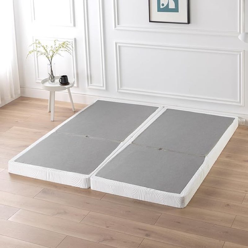 ZINUS No Assembly Metal Box Spring / 4 Inch White Mattress Foundation / Sturdy Metal Structure, Split King (B01HIR5FYS)