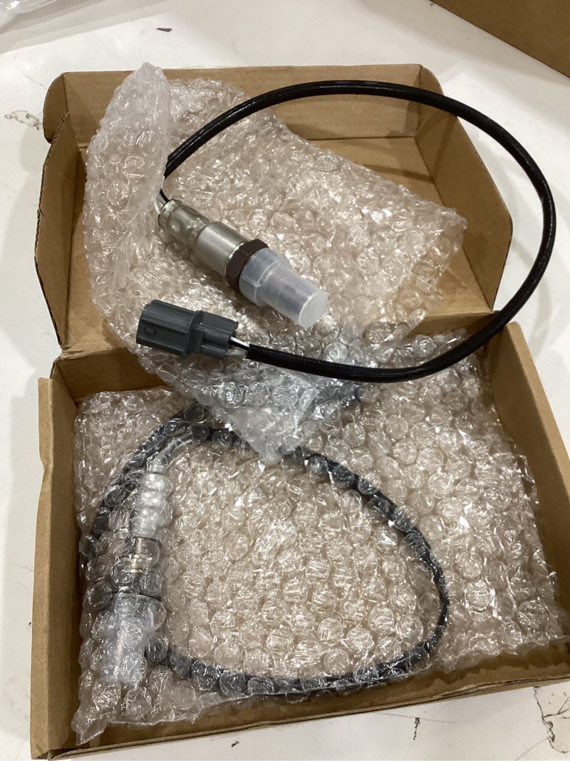 Condition photo showing Good Condition for set of 2 upstream and downstream oxygen o2 sensor compatible with 2007-2010 honda odyssey 3.5l v6 234-5053 234-4355 234-4368