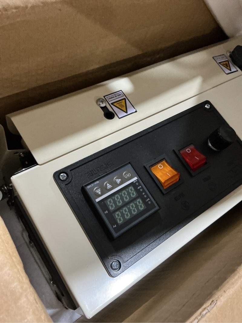 Condition photo showing Good Condition for vonpack fr-400 commercial heat sealer machine, 220v heat sealing machine with adjustable temp&speed control, bag sealer machine with display screen, sealer machine for food tea component kitchen fr-400 110v
