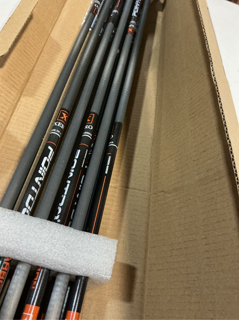 Condition photo showing Good Condition for 100% carbon arrow practice hunting arrows with removable tips for compound & recurve bow(pack of 12)