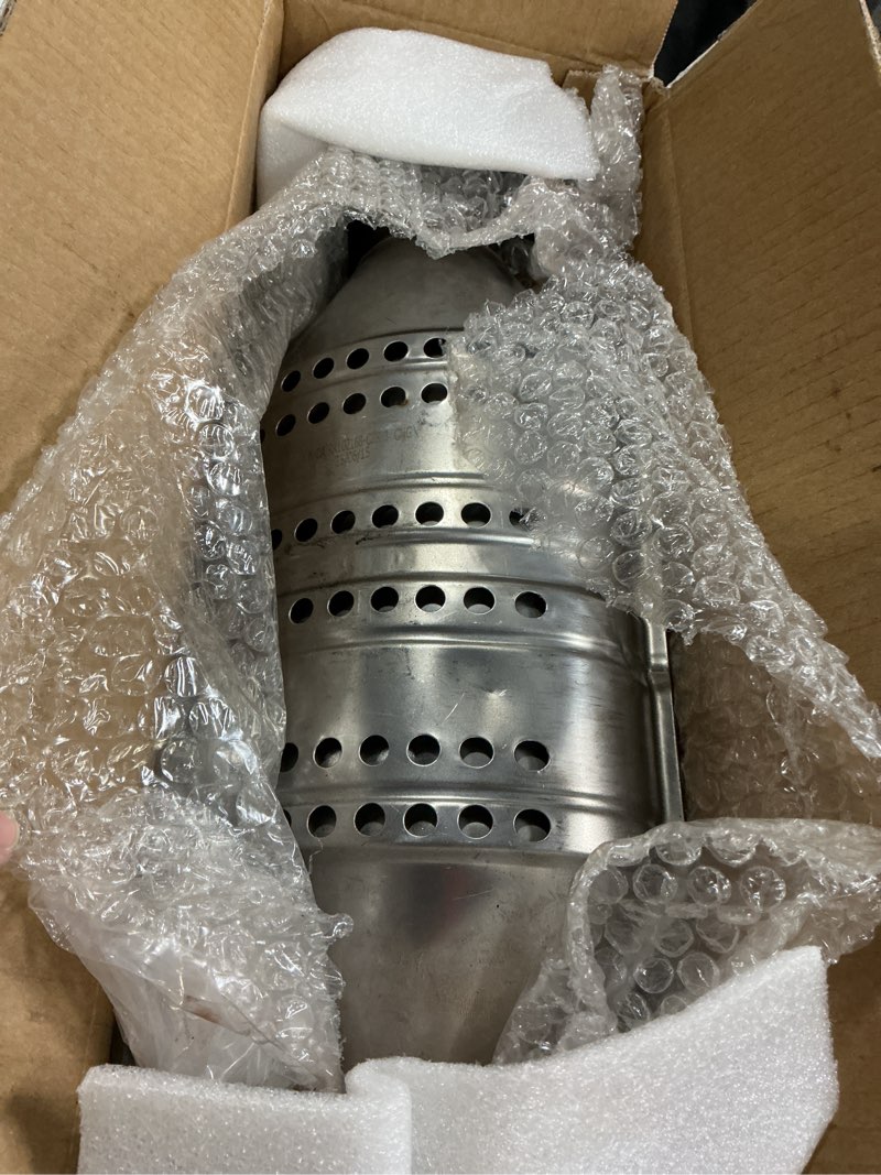 Condition photo showing Good Condition for Catalytic Converter Kit Compatible with Toyota Tacoma 1995 1996 1997 1998 1999 2000 2.7L 3.4L, Replace# 1845007020, 184500C020?645355?15826?EPA Compliant?