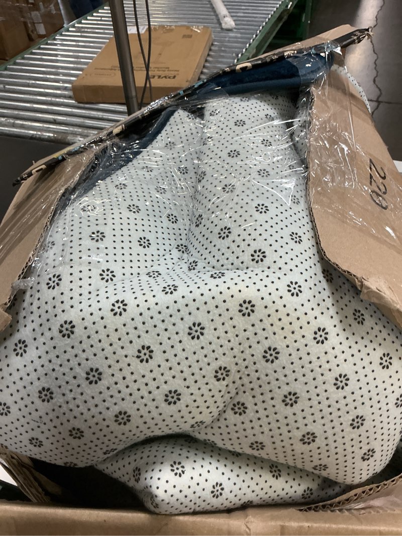 Condition photo showing As Is for softlife navy blue area rug for bedroom living room, solid non-slip 5x7 fluffy carpet with soft low pile for kids boys girls, machine washable fuzzy aethetic rugs home dorm decor 5x7 feet navy blue