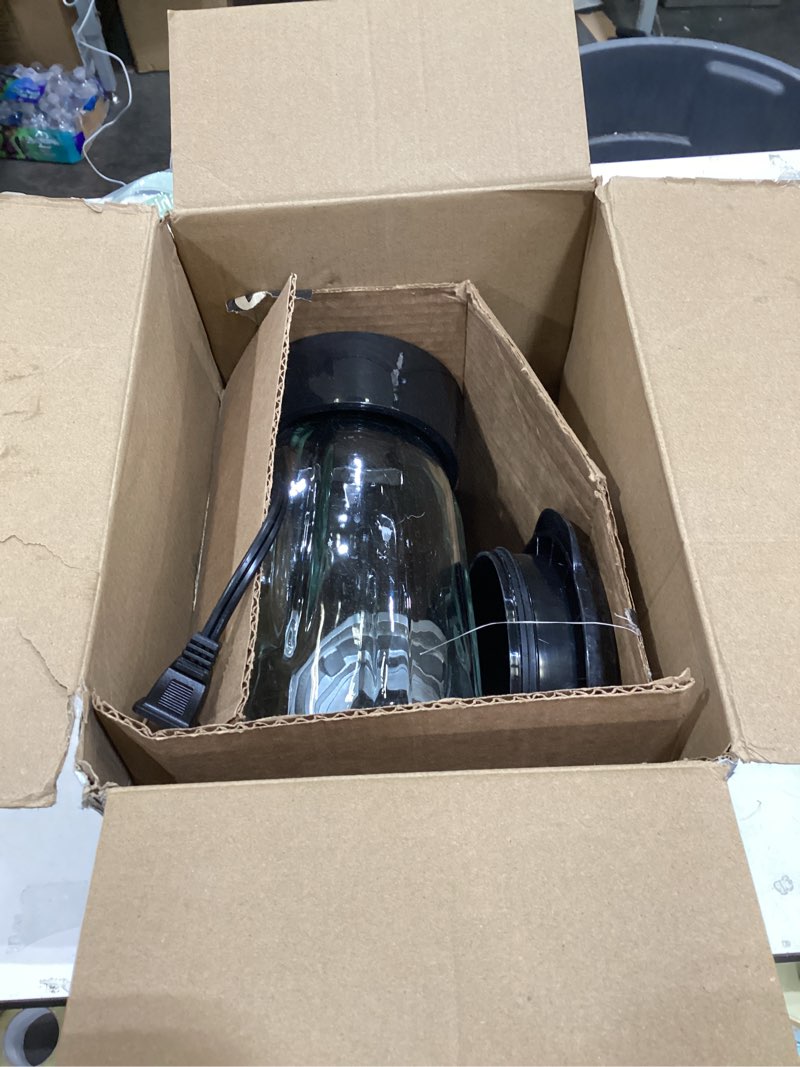 Condition photo showing As Is for BLACK+DECKER PowerCrush Multi-Function Blender with 6-Cup Glass Jar, 4 Speed Settings, Silver Countertop Blenders