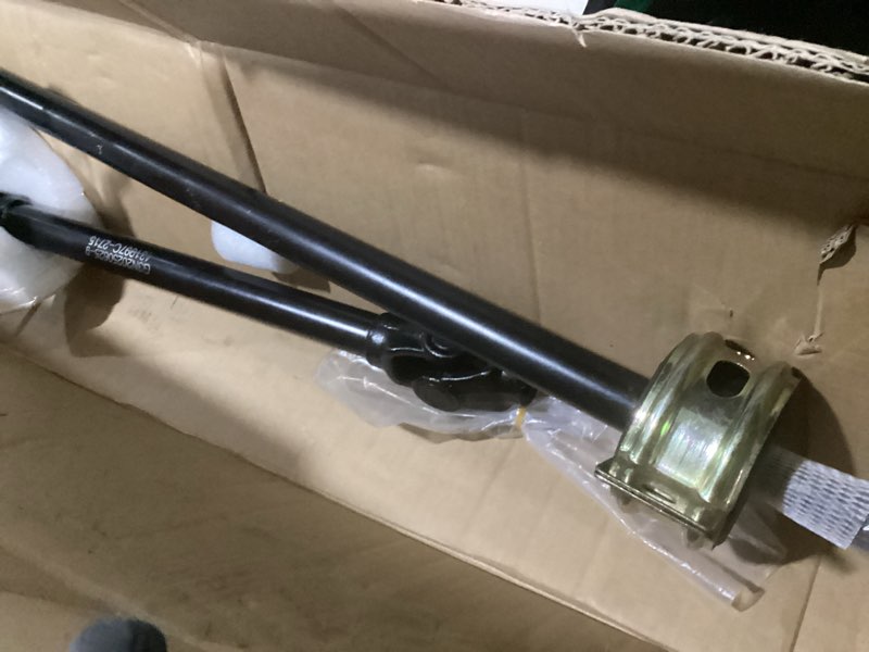 Condition photo showing Good Condition for polaris oem drive shaft