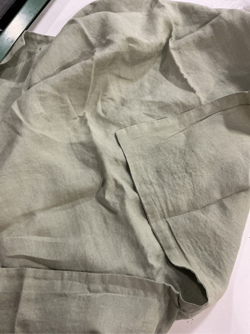 Condition photo showing Good Condition for quince, european linen sham pillowcase(1)/26”x26”/willowleaf