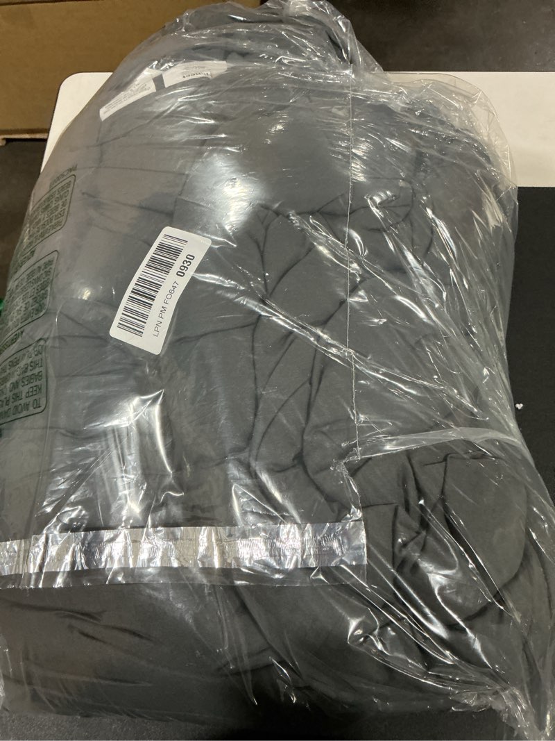 Condition photo showing Good Condition for HIMEET Dark Grey Queen Comforter Set, 7 Pieces Bed in a Bag Queen Lightweight Bedding Set, All Season Soft 7PC Bed Set with Comforter, Flat Sheet, Fitted Sheet, Pillowcases & Pillow Shams