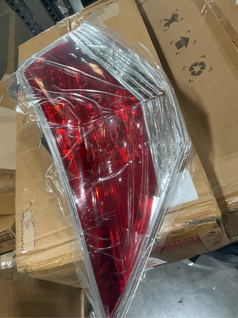 Condition photo showing Good Condition for tail light assembly for 2008 2009 2010 2011 2012 honda accord lx ex ex-l - fits driver side of accord tail lights - rear outer taillight brake light includes bulb, lens, housing
