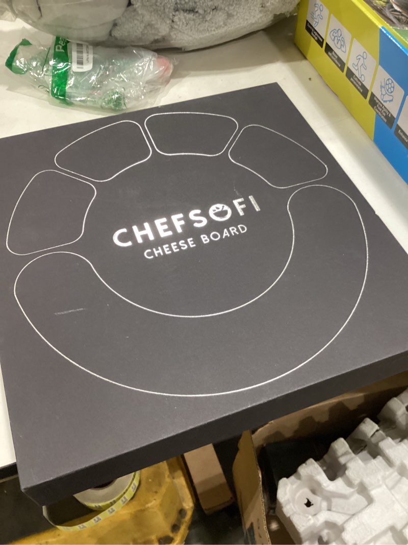 Condition photo showing Good Condition for Cheese board