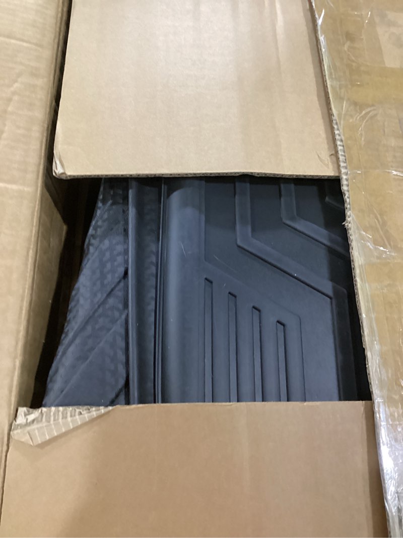 Condition photo showing Good Condition for Mixsuper Floor Mats for Kia Sorento 2021-2026 6/7 Seats (No Hybrid & PHEV), Cargo Mat Backrest Mats for Sorento, All Weather 2 Row Floor Liners and Trunk Mat Accessories Set Black