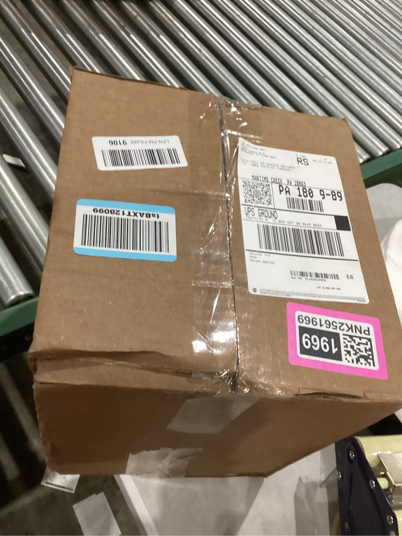 Condition photo showing New/Like New for 10 Pack Green Plastic Planter Pots, 10 Inch Thick with Multiple Drainage Holes, for Herbs, Strawberries, Flowers - Indoor/Outdoor Green 10 Inch 10 Pack