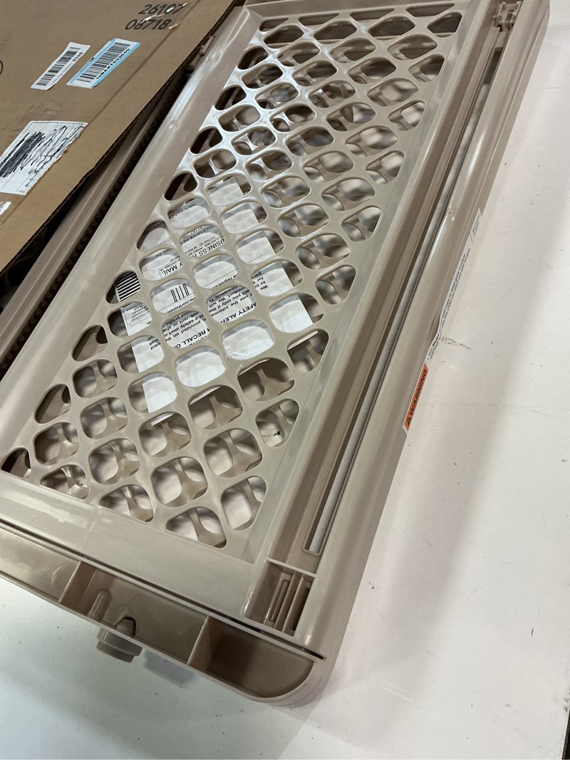 Condition photo showing Good Condition for toddleroo by north states - supergate ergo baby gate: plastic baby gate for stairs & doorways - adjustable indoor safety gate - made in usa - 26 to 42 inches wide - 26 inches tall - sand